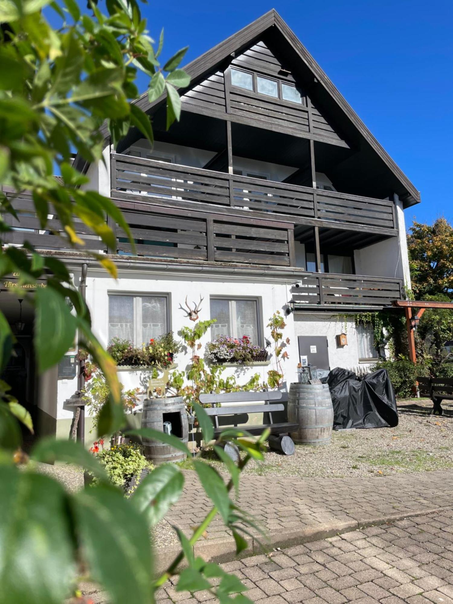 Gasthaus Hirschenstube & Gaestehaus Gehri Waldkirch Bagian luar foto